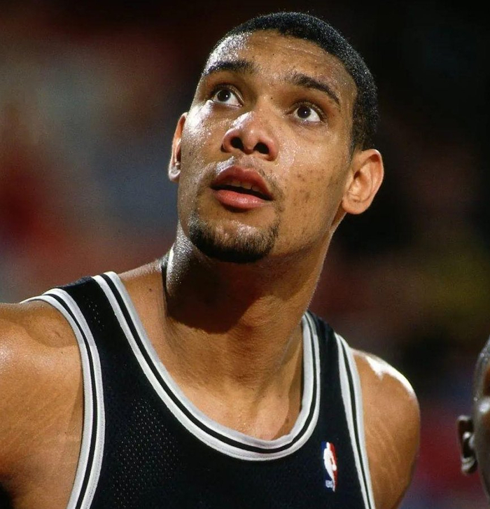 科尔：追梦和我说他可以打替补，但我现在根本没考虑过这件事（科尔：追梦表示愿当替补，但我暂未考虑这一方案）