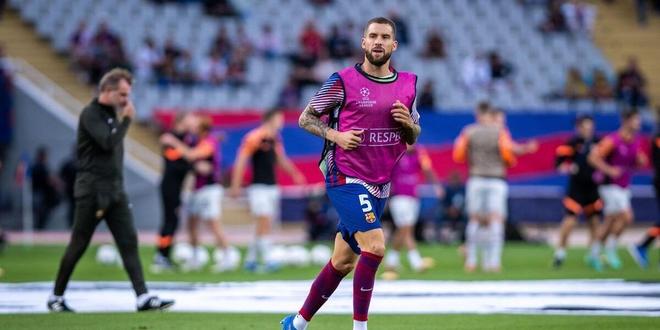 意甲战报：普利西奇梅开二度，米兰让二追三3-2逆转都灵（意甲快讯：普利西奇双响，AC米兰让二追三，3-2逆转都灵）