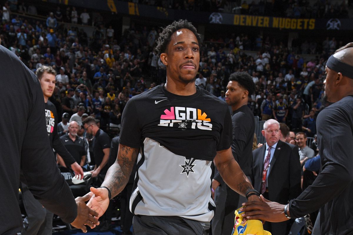 中超：广州队客场1-1战平浙江队（中超：广州客场1比1战平浙江）