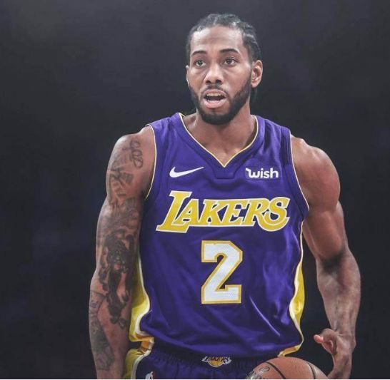 英媒：热刺有意罗德里戈和伊尔迪兹，范德芬是皇马引援目标（英媒：热刺追罗德里戈、伊尔迪兹，皇马将范德芬列为引援对象）