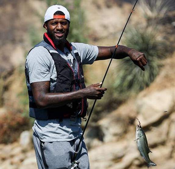 拜合拉木：可惜没能获得熊猫杯冠军，明年努力争取好成绩（拜合拉木：与熊猫杯冠军失之交臂，来年再接再厉力争佳绩）