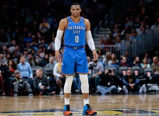 泰山近10个联赛主场保持不败，超越2023赛季的连续9场不败（泰山联赛主场10场不败，超越2023赛季9场纪录）