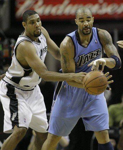 魏祥鑫：未来想出去看看，若踢出来就在外面，实在不行再回来（魏祥鑫：先去外面试试，踢得出来就留下，实在不行再回归）