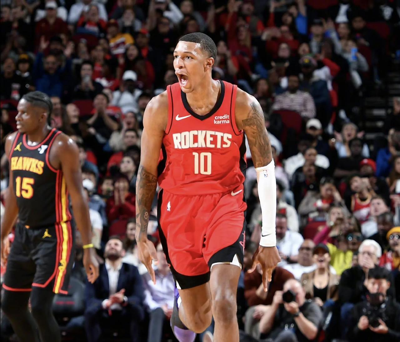 里昂15岁潜力中锋泽科维奇：崇拜哈兰德和DV9的左脚射手（里昂15岁锋线新星泽科维奇：左脚杀手，偶像哈兰德与DV9）